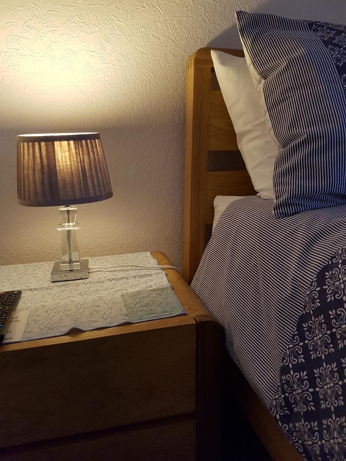 Alexandra Lodge Guest House Честер Экстерьер фото